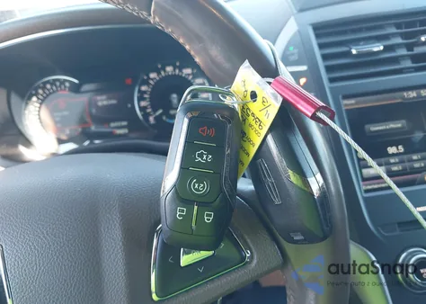 2015 Lincoln Mkc z USA, uszkodzony, nr VIN 5LMCJ2A95FUJ19546